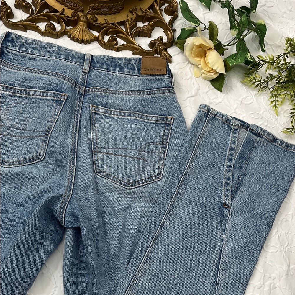 American Eagle Curvy 90s Bootcut Jeans Size 4 Long